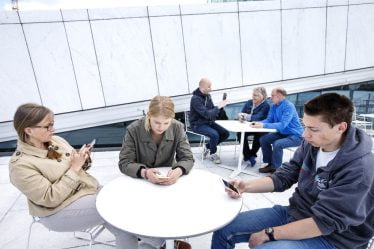 Les 13 ans peuvent utiliser l"application de rencontres - 16