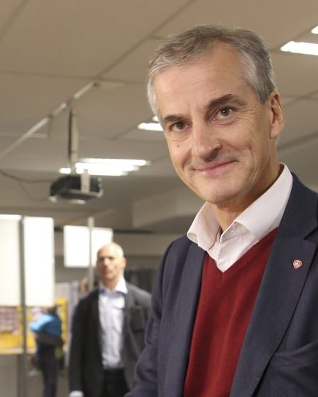 Le parti travailliste gagne en popularité auprès des immigrés 26 Le parti travailliste gagne en popularité auprès des immigrés - 25
