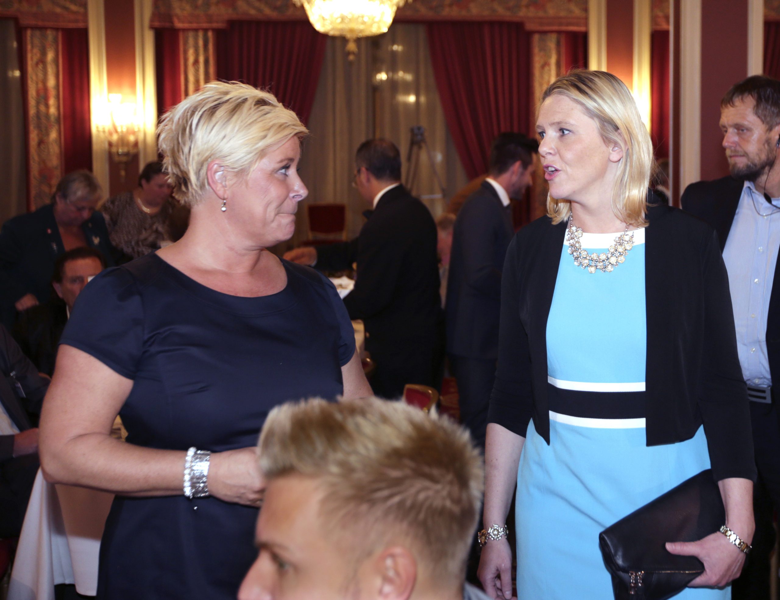 Listhaug - plus populaire que Jensen dans un récent sondage 4 Listhaug - plus populaire que Jensen dans un récent sondage - 3