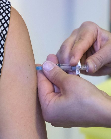 Un médecin avertit que la grippe de cette année frappe fort 23 Un médecin avertit que la grippe de cette année frappe fort - 22