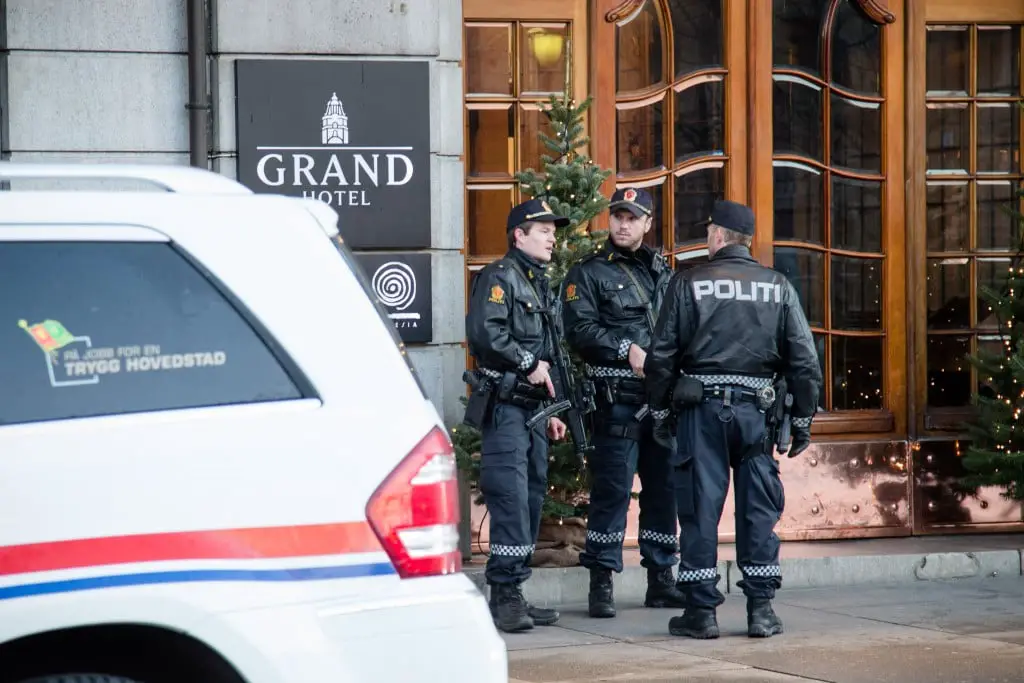 De nouvelles instructions sur les armes pour la police entrent en vigueur 4 De nouvelles instructions sur les armes pour la police entrent en vigueur - 3