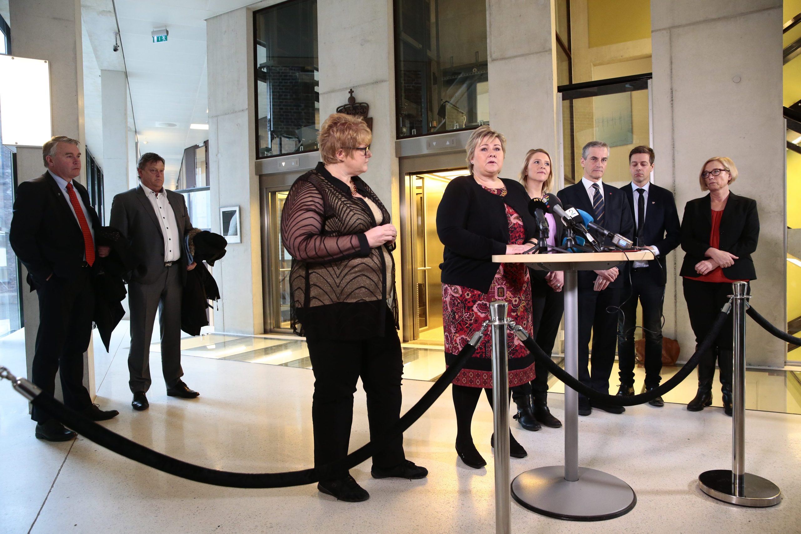 Pourparlers sur l'asile de Solberg : - Pas de changement dans les propositions 4 Pourparlers sur l'asile de Solberg : - Pas de changement dans les propositions - 3