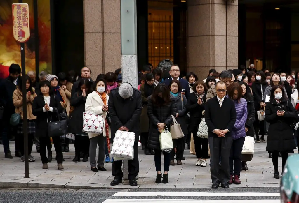 Cinq ans après la catastrophe du tsunami au Japon, les Japonais marquent l'occasion 4 Cinq ans après la catastrophe du tsunami au Japon, les Japonais marquent l'occasion - 3