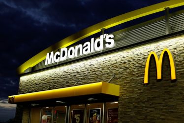 Raid de la police au siège français de McDonald's - 63