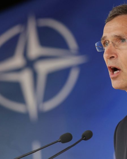 Stoltenberg promet à la Pologne plus de troupes de l'OTAN 29 Stoltenberg promet à la Pologne plus de troupes de l'OTAN - 28