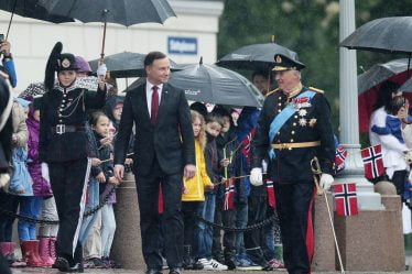 Le président polonais accueilli par le roi et les enfants polonais - 20