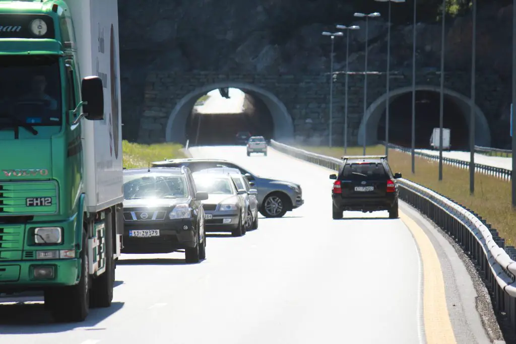 Les automobilistes ont fait demi-tour en raison de la file d'attente 4 Les automobilistes ont fait demi-tour en raison de la file d'attente - 3