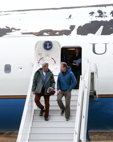Kerry reçoit une mise à jour sur le climat des scientifiques de Svalbard 7 Kerry reçoit une mise à jour sur le climat des scientifiques de Svalbard - 6