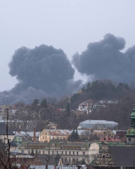 Ukraine : les frappes aériennes sur plusieurs villes ukrainiennes se sont poursuivies dimanche 37 Ukraine : les frappes aériennes sur plusieurs villes ukrainiennes se sont poursuivies dimanche - 36