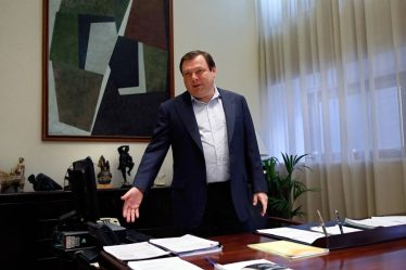 Les milliardaires russes Fridman et Deripaska demandent à Poutine de mettre fin à la guerre en Ukraine - 16