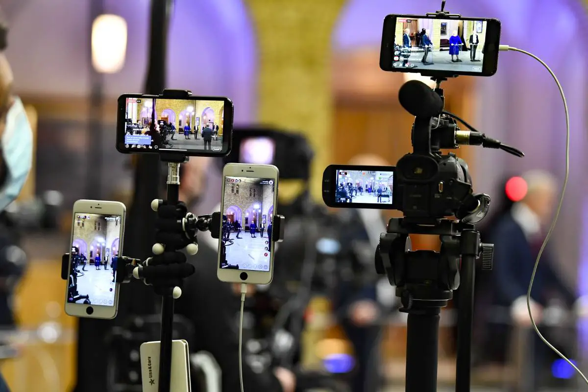 Journaux norvégiens : Un gouvernement majoritaire assurera plus de stabilité 4 Journaux norvégiens : Un gouvernement majoritaire assurera plus de stabilité - 3