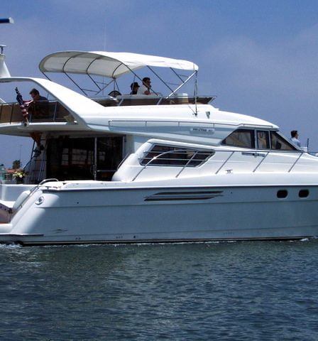 Un yacht perdu par un cargo perdu dans les hautes vagues s'est retrouvé à Egersund 5 Un yacht perdu par un cargo perdu dans les hautes vagues s'est retrouvé à Egersund - 4