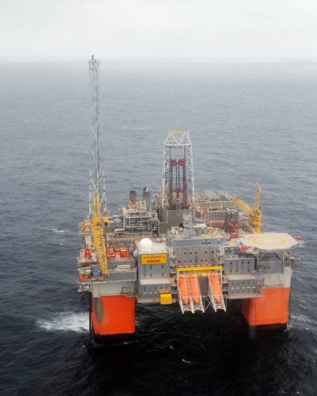 Plate-forme pétrolière fermée après le tremblement de terre en mer du Nord - 13