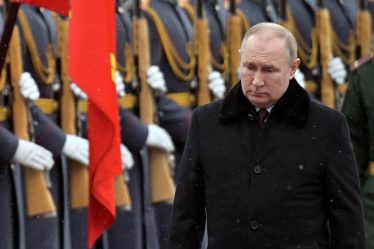 Russie : les bases aériennes et les défenses aériennes ukrainiennes ont été « neutralisées » - 30