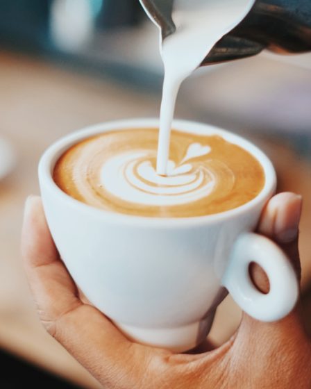Le café est devenu plus cher : la pandémie et les conditions météorologiques extrêmes sont à blâmer - 19