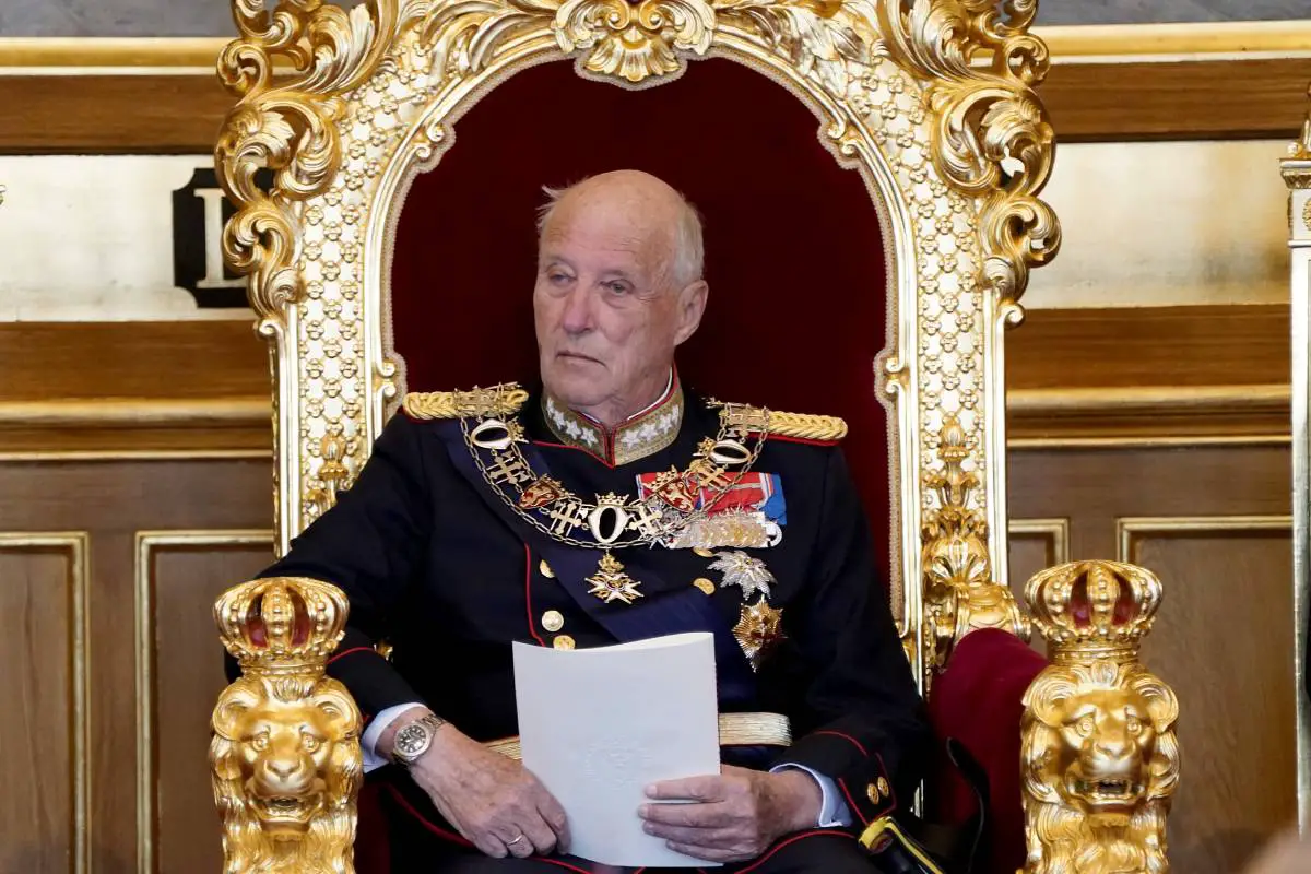 Le roi Harald prolonge son congé de maladie - 3