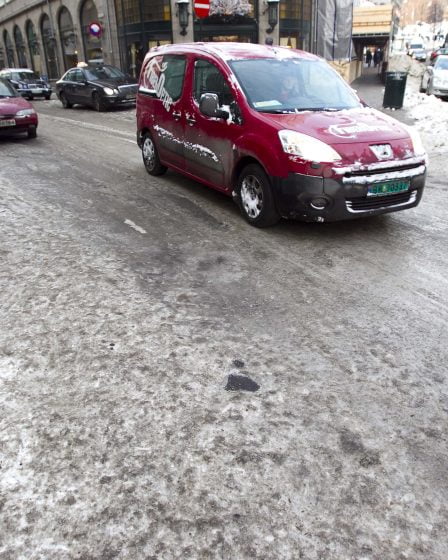 La police met en garde contre les routes glissantes à Oslo et dans les environs 20 La police met en garde contre les routes glissantes à Oslo et dans les environs - 19