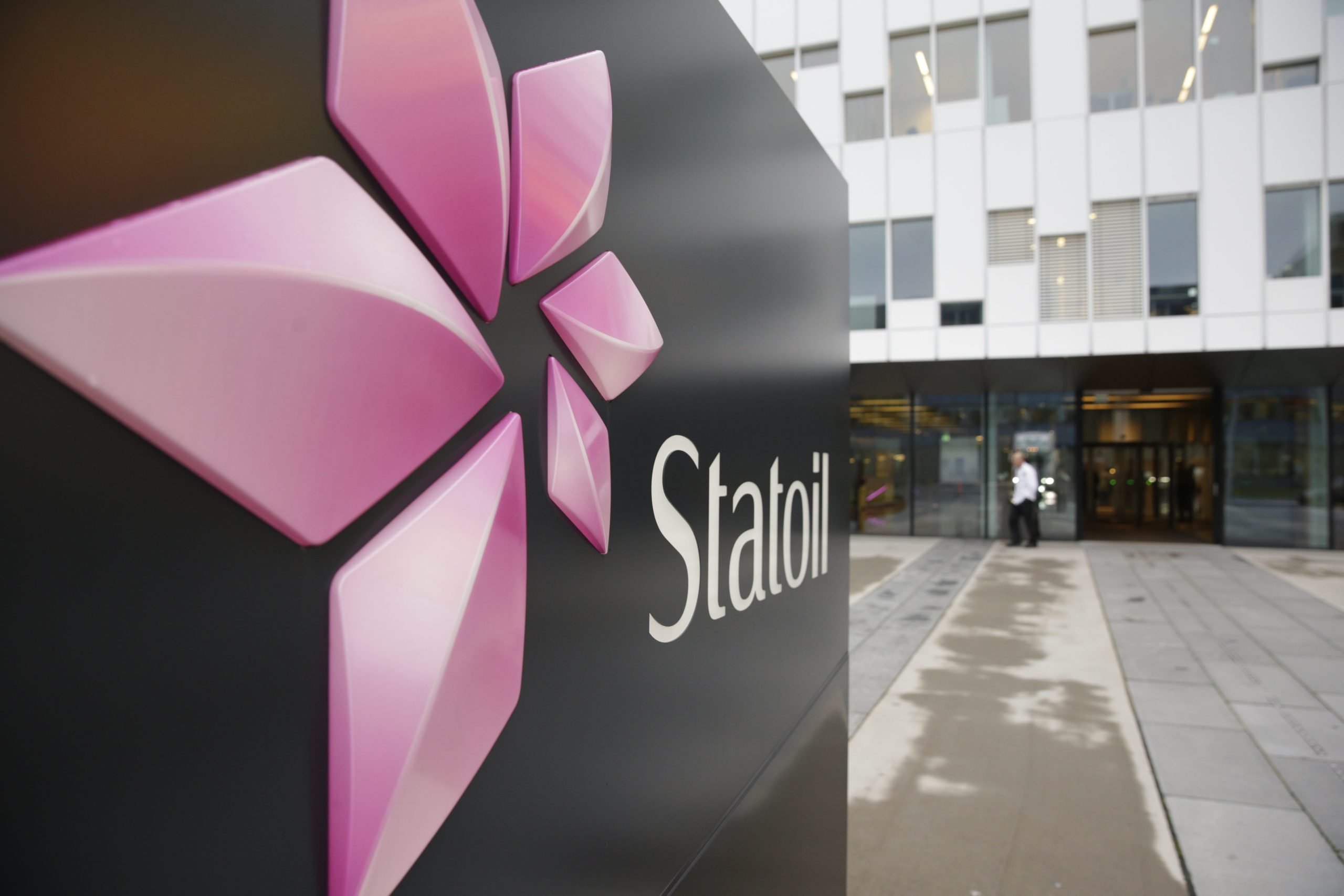 Moody's envisage un déclassement de Statoil 4 Moody's envisage un déclassement de Statoil - 3