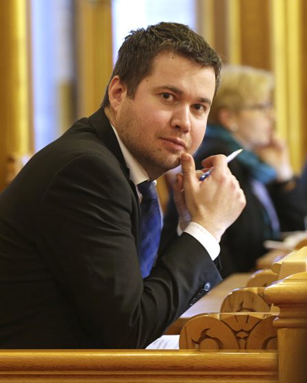 Le plan de relance de Jensens déçoit le Parlement 14 Le plan de relance de Jensens déçoit le Parlement - 13