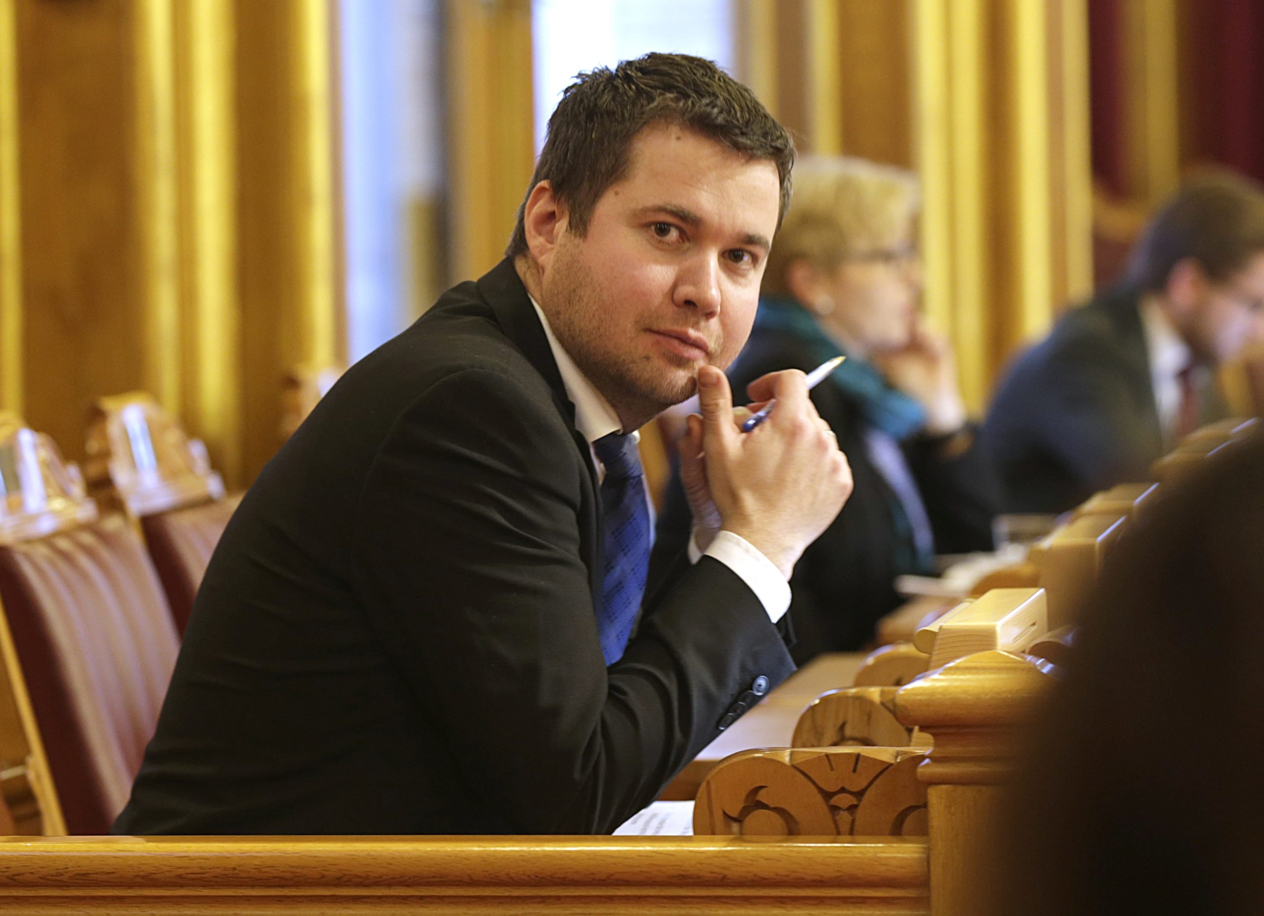 Le plan de relance de Jensens déçoit le Parlement 4 Le plan de relance de Jensens déçoit le Parlement - 3