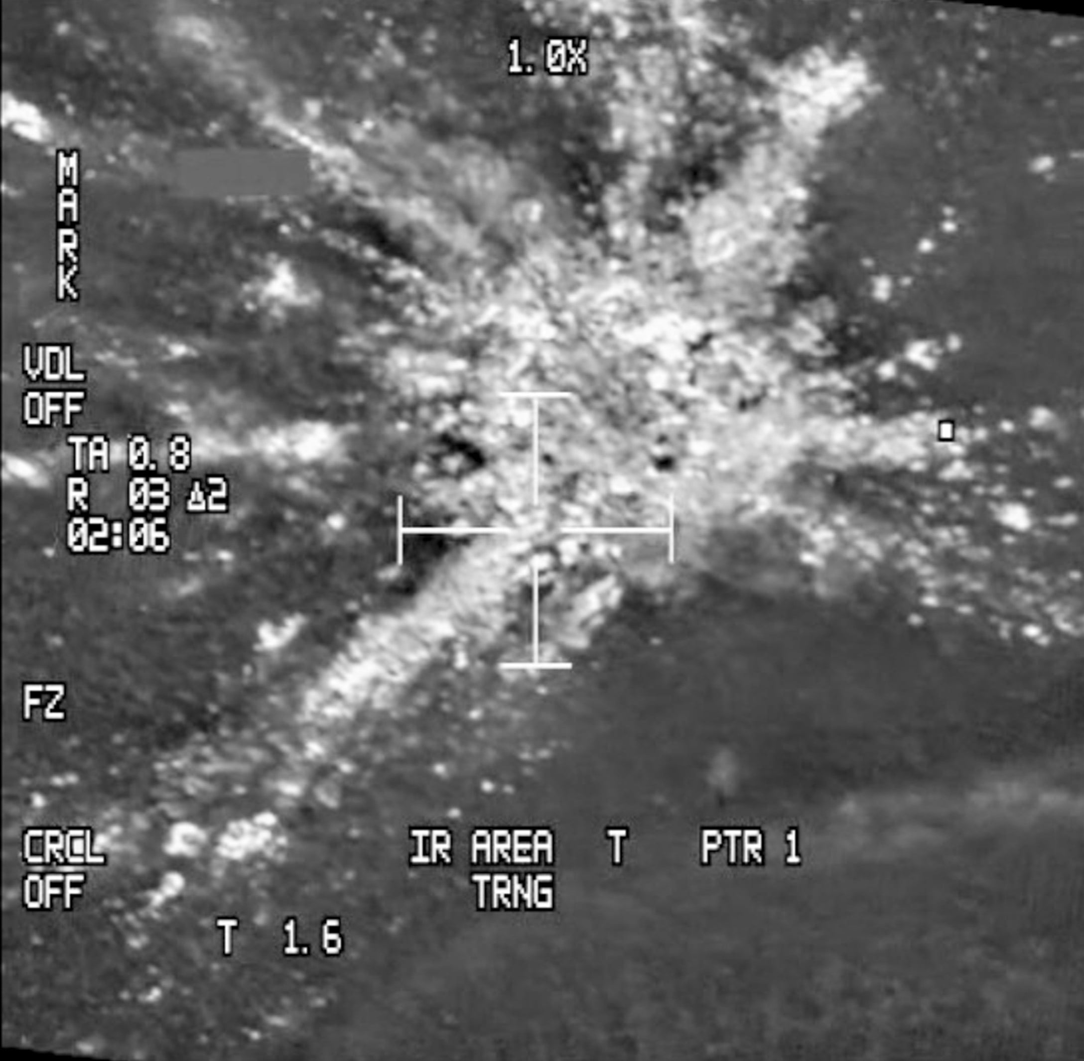 Espère retrouver la boîte noire de l'avion de poste qui s'est écrasé samedi - 3