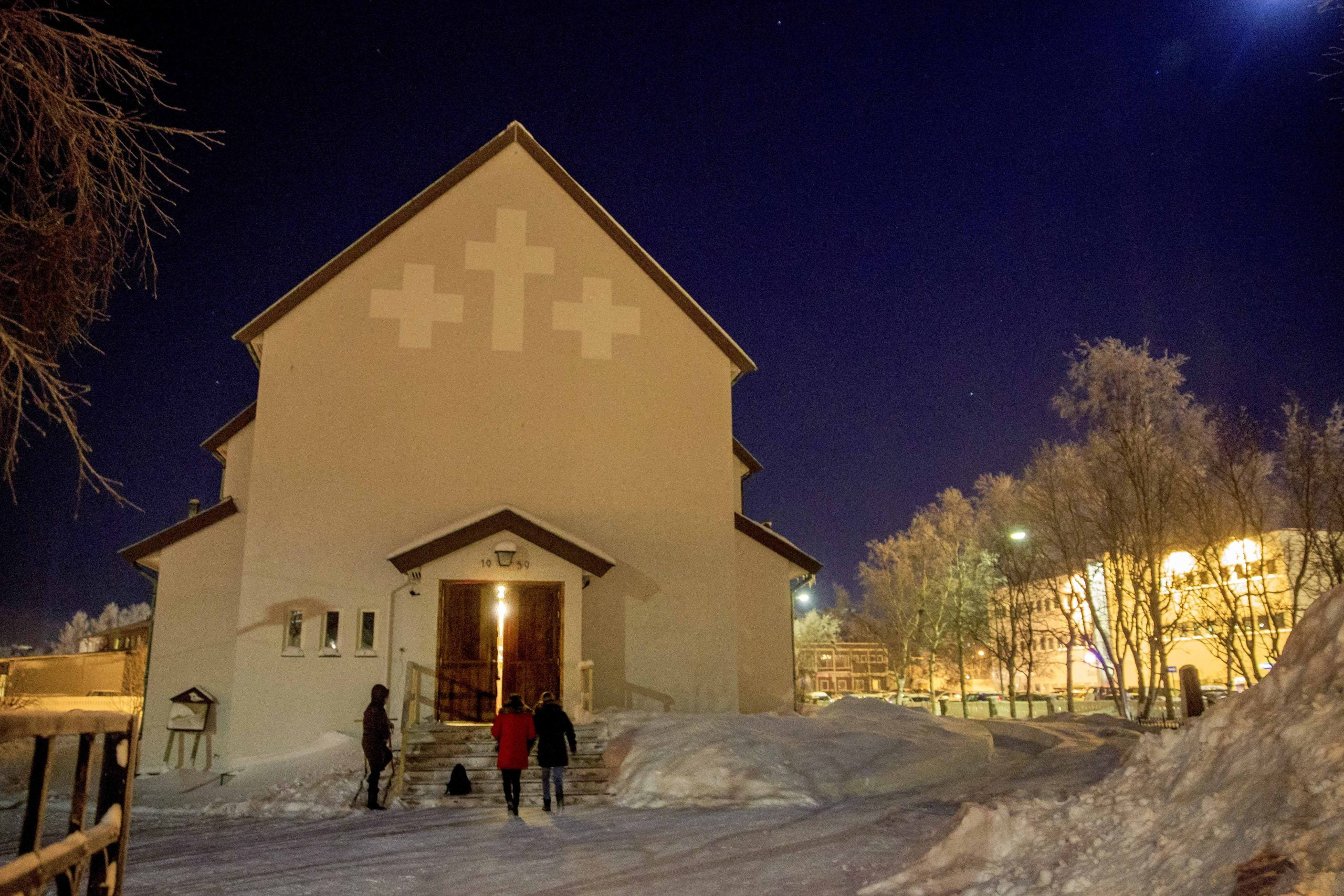 La police n'exclut pas la possibilité d'une action contre les demandeurs d'asile de l'église à Kirkenes 4 La police n'exclut pas la possibilité d'une action contre les demandeurs d'asile de l'église à Kirkenes - 3
