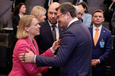 Huitfeldt, ministre norvégien des Affaires étrangères : Il est important de documenter les crimes de guerre en Ukraine - 18