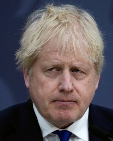 Le Premier ministre Johnson promet des véhicules blindés ukrainiens dans les prochains jours - 37