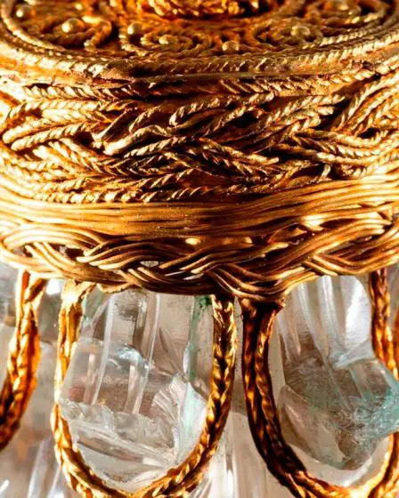 Des scientifiques découvrent le nom d'un mystérieux évêque sur un rare cristal de trésor viking - 5