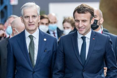 Le Premier ministre Støre, soulagé par la victoire de Macron, qualifie l'alternative de "de mauvais augure" - 20
