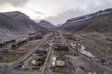 Svalbard : une femme meurt dans un accident de motoneige - 18