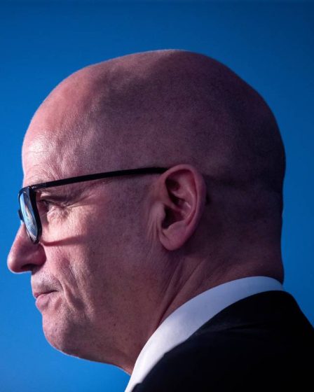 Le ministre norvégien de la Défense, Odd Roger Enoksen, démissionne et s'excuse pour sa relation avec une jeune femme - 13