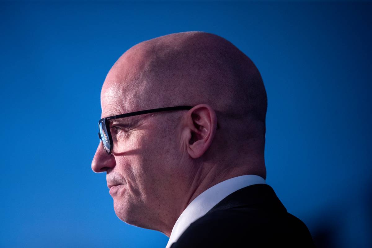 Le ministre norvégien de la Défense, Odd Roger Enoksen, démissionne et s'excuse pour sa relation avec une jeune femme 4 Le ministre norvégien de la Défense, Odd Roger Enoksen, démissionne et s'excuse pour sa relation avec une jeune femme - 3