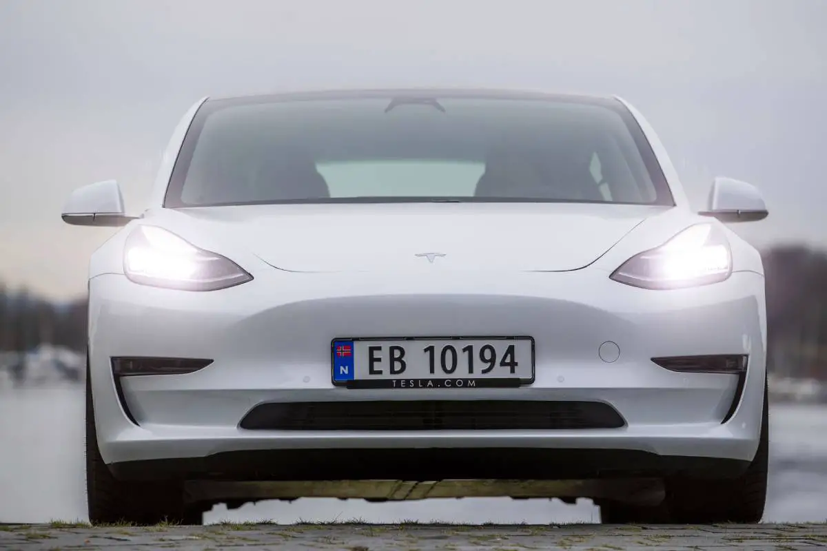 Il y a plus de 500 000 voitures électriques sur les routes norvégiennes - 3