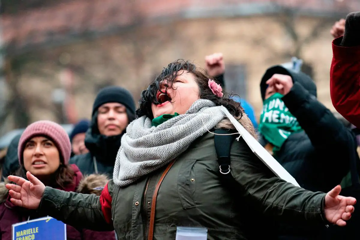 La division du mouvement des femmes voit deux cortèges pour la Journée internationale de la femme à Oslo - 3
