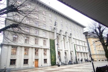 Tribunal de district du Hordaland : un homme condamné à plus de huit ans de prison pour avoir agressé trois garçons - 16