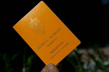 La Norvège durcit les règles du passeport de voyage d'urgence - 18