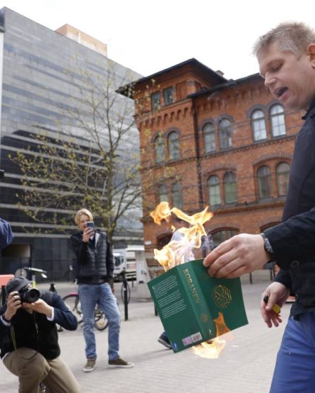 L'extrémiste de droite Paludan a incendié des corans à Stockholm dimanche - 7