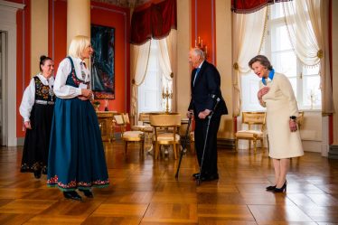 Le couple royal de Norvège rencontre et accueille les récipiendaires de la médaille du mérite - 19