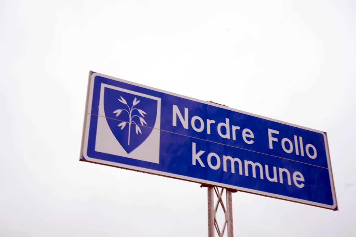 Deux jeunes hommes d'Oslo et d'Oppegård accusés de vol et de menaces 4 Deux jeunes hommes d'Oslo et d'Oppegård accusés de vol et de menaces - 3