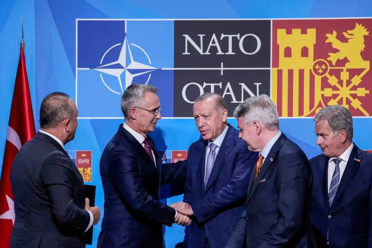 La Turquie change de position et décide de soutenir l'adhésion de la Suède et de la Finlande à l'OTAN 4 La Turquie change de position et décide de soutenir l'adhésion de la Suède et de la Finlande à l'OTAN - 3