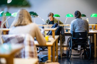 Un étudiant sur quatre en Norvège a abandonné ses études, selon un nouveau rapport - 16