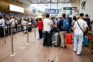 Environ 10 000 départs de l'aéroport d'Arlanda ont été retardés cet été - 18