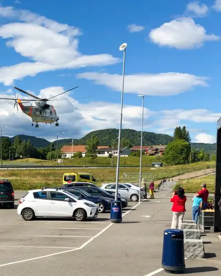 Un sexagénaire grièvement blessé dans un accident de moto à Larvik - 1