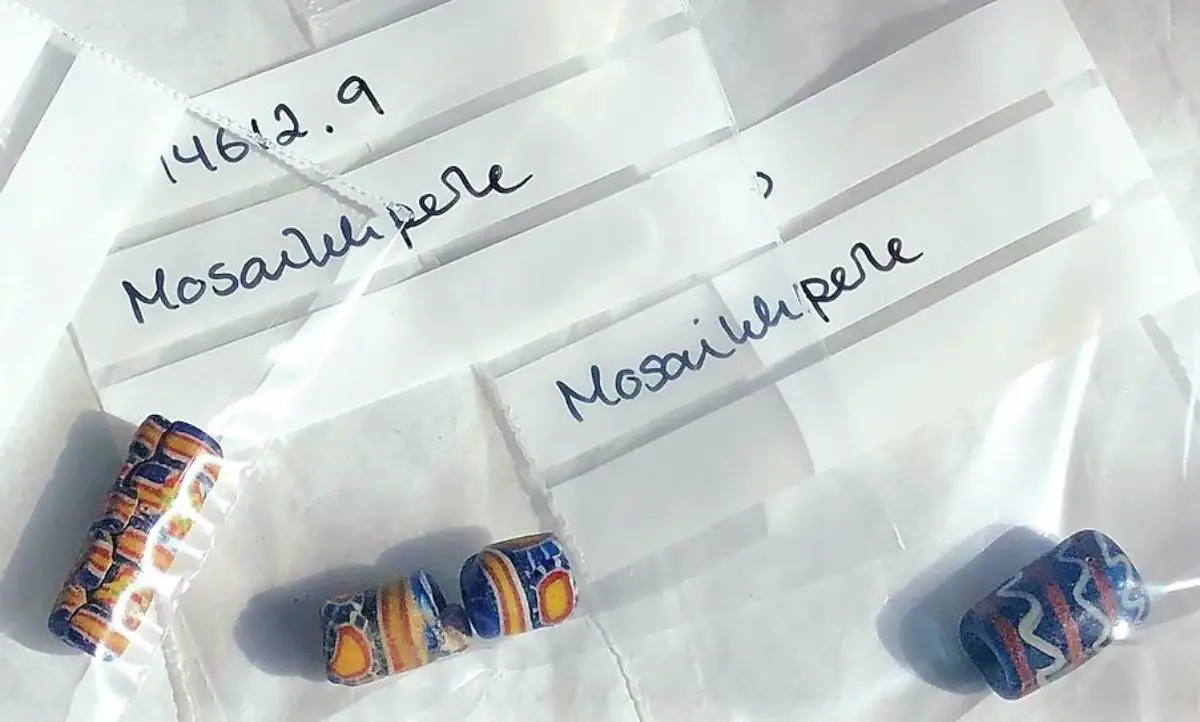 Le musée archéologique de Stavanger surpris alors que des bijoux de la tombe d'une femme viking apparaissent à sa porte 4 Le musée archéologique de Stavanger surpris alors que des bijoux de la tombe d'une femme viking apparaissent à sa porte - 3