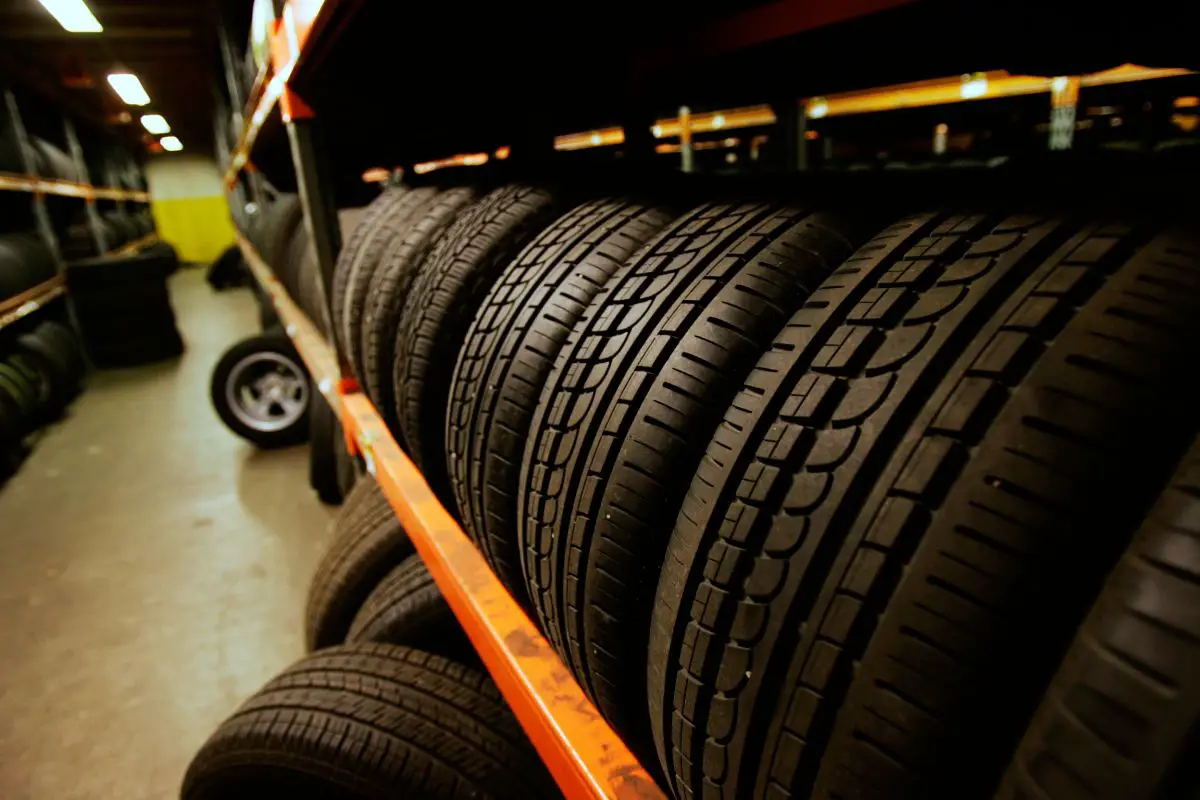 La guerre d'Ukraine va provoquer une pénurie de pneus d'hiver en Norvège, selon l'industrie du pneumatique - 3