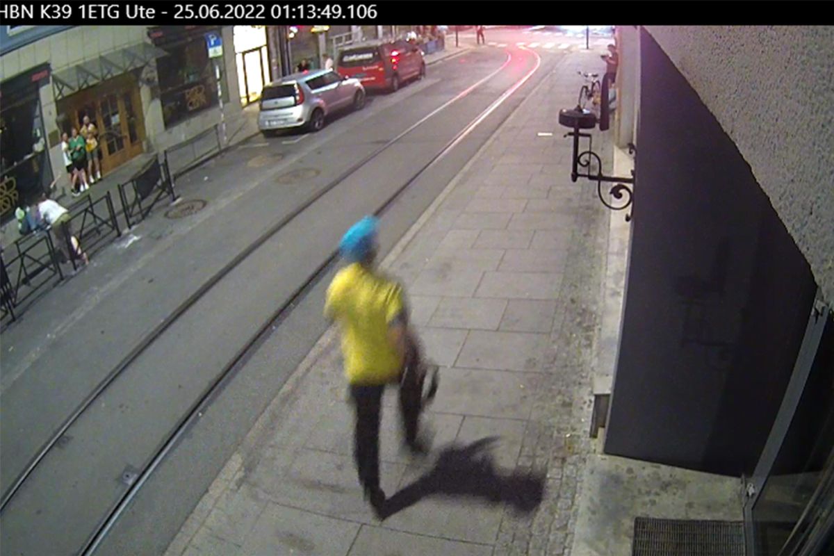 La police veut savoir pourquoi Matapour a changé de vêtements avant la fusillade d'Oslo 4 La police veut savoir pourquoi Matapour a changé de vêtements avant la fusillade d'Oslo - 3