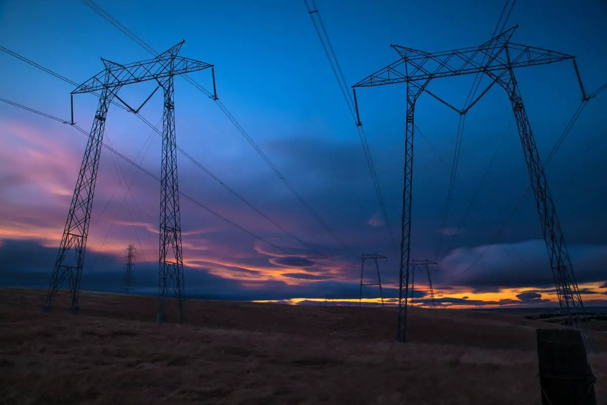 Nouvelle enquête : quatre Norvégiens sur cinq souhaitent l'introduction d'un prix maximum pour l'électricité 4 Nouvelle enquête : quatre Norvégiens sur cinq souhaitent l'introduction d'un prix maximum pour l'électricité - 3