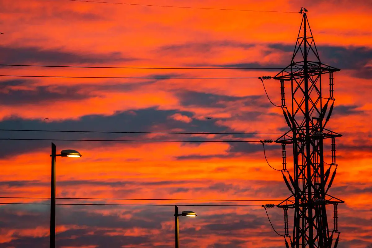 Le Parti du progrès craint que la Norvège n'ait pas assez d'électricité cet hiver : "Vague paroles et promesses de Støre" 4 Le Parti du progrès craint que la Norvège n'ait pas assez d'électricité cet hiver : "Vague paroles et promesses de Støre" - 3