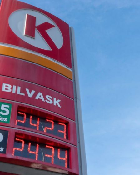 Nouvelle enquête : 1 Norvégien sur 8 prêt à changer de parti politique en raison du prix du carburant - 1